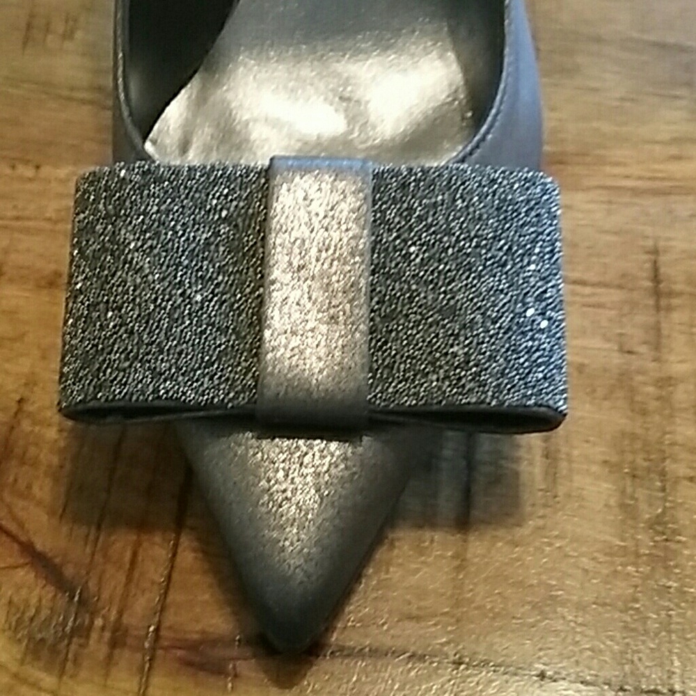 Stuart Weitzman pumps - Picture 5 of 5